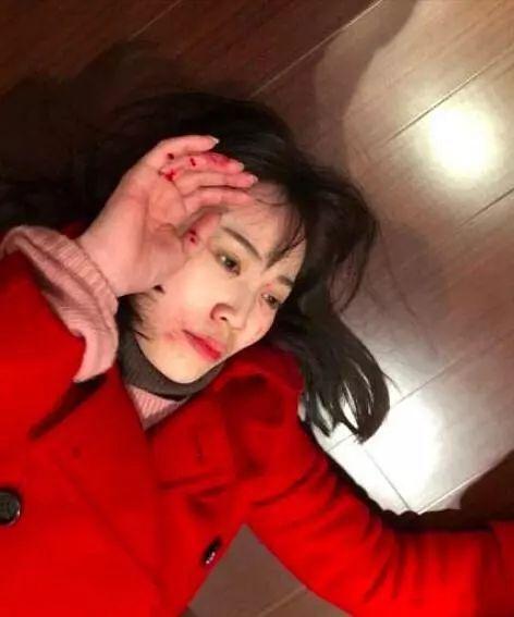 娱乐吃瓜王七七